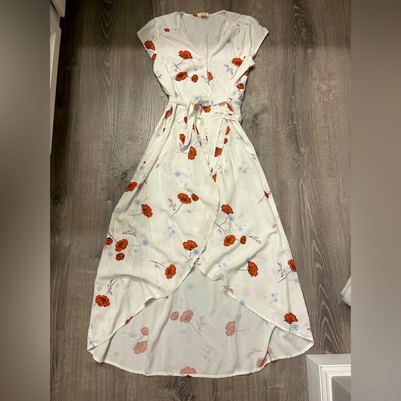 a.n.a Dresses & Skirts - Women's a.n.a Short Sleeve Floral High‎ Low Dress- Size XS- Pre-owned